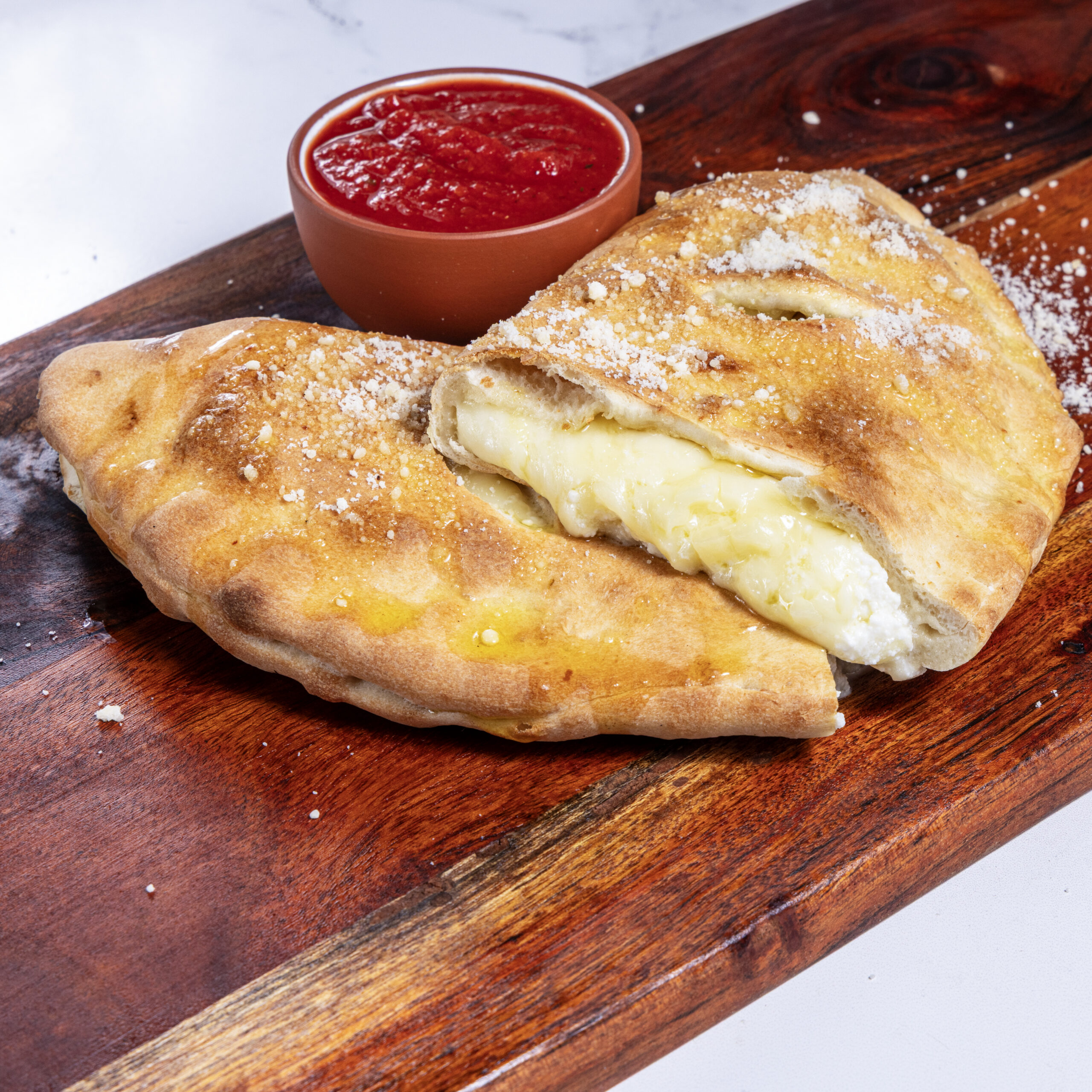 CALZONE